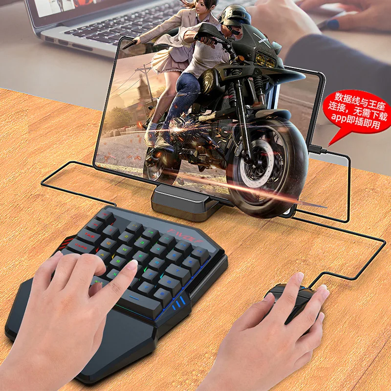 T-WOLF TF900 Set trono tastier - Gaming Keyboard Half recensione e prezzo